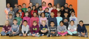 First grade pizza with the Principal November 2023