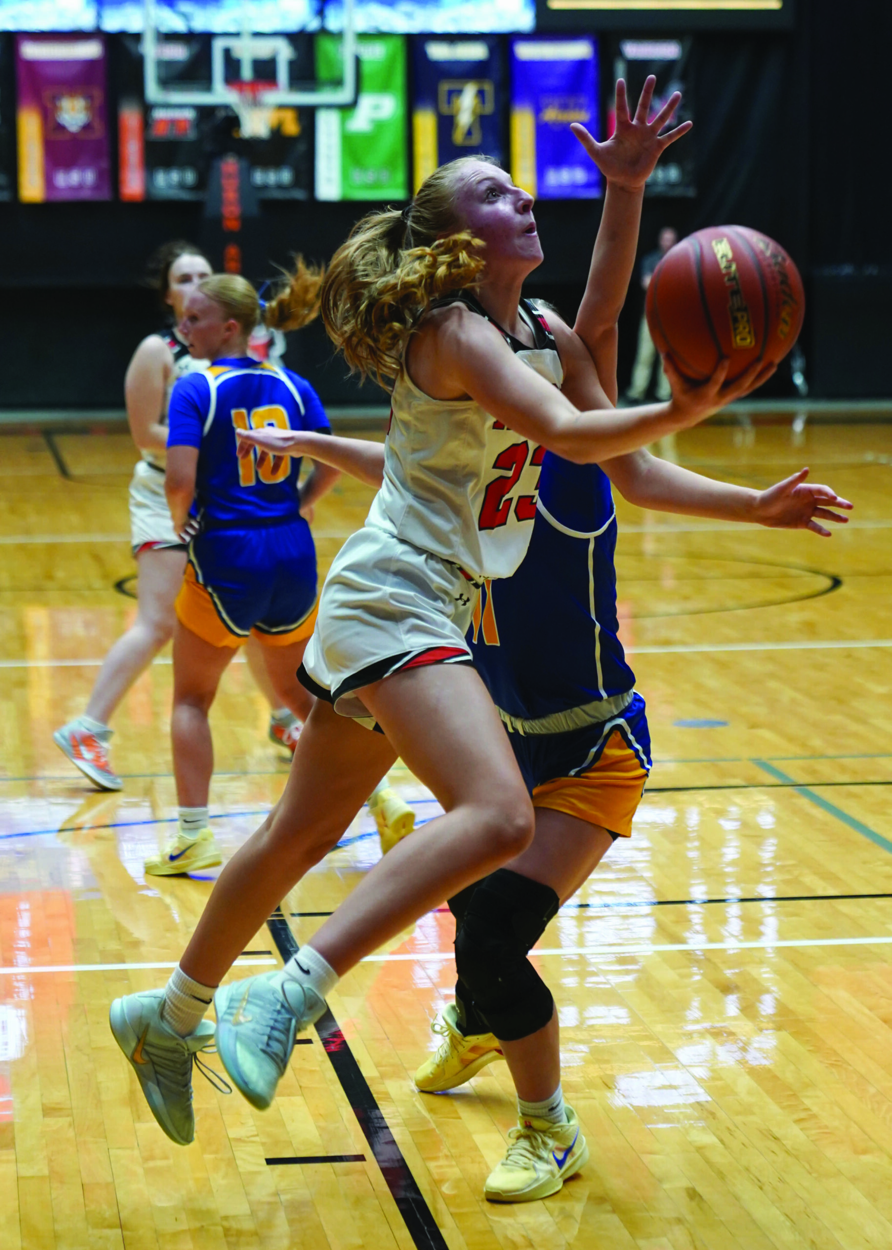 Golden Eagles pull away in second half against Huron girls
