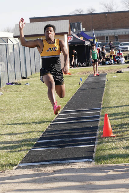 Mike Carroll/Plainsman