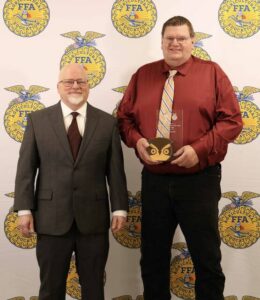 De Smet’s VanderWal wins FFA Golden Owl Award