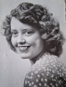Beth Carter, 93