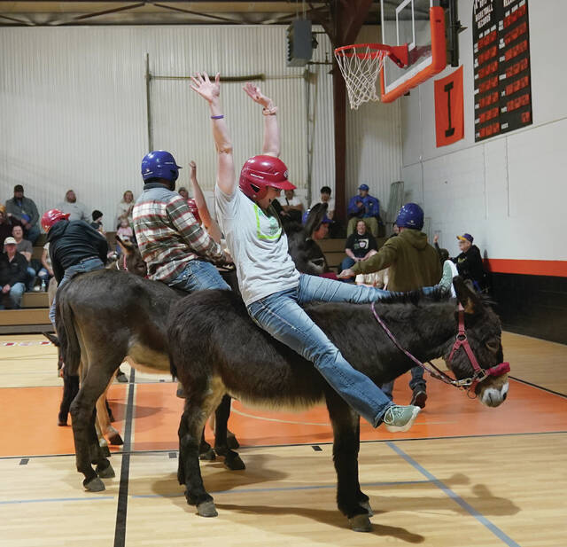 Mike Carroll/Plainsman