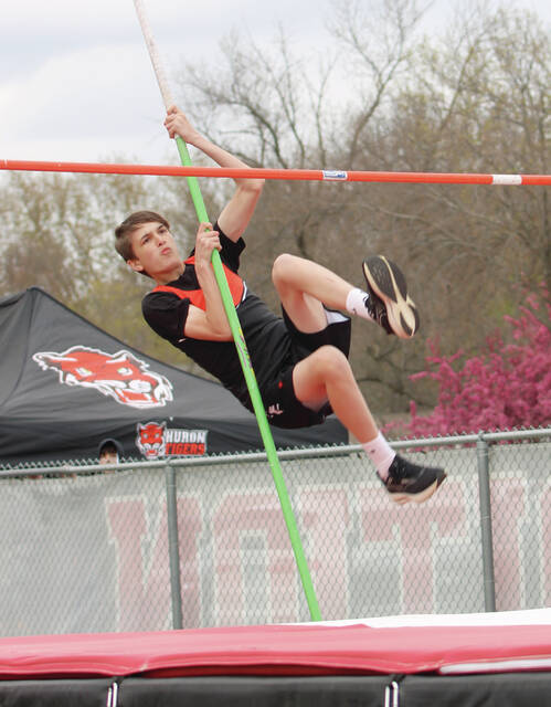 Hurons Ira Sarvis in pole vault.
Shaun Sarvis/Plainsman