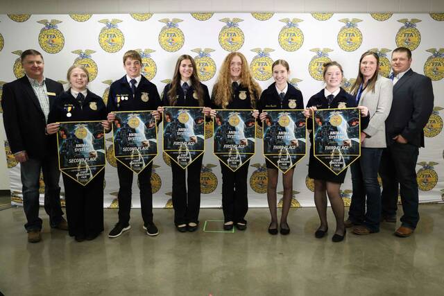 Animal Systems Division 6 photo L-R: Alex Siemonsma, Jocelyn Wagner, Rylee Knock, Amanda Tuschen, Sophia Havard
Photo courtesy SD FFA