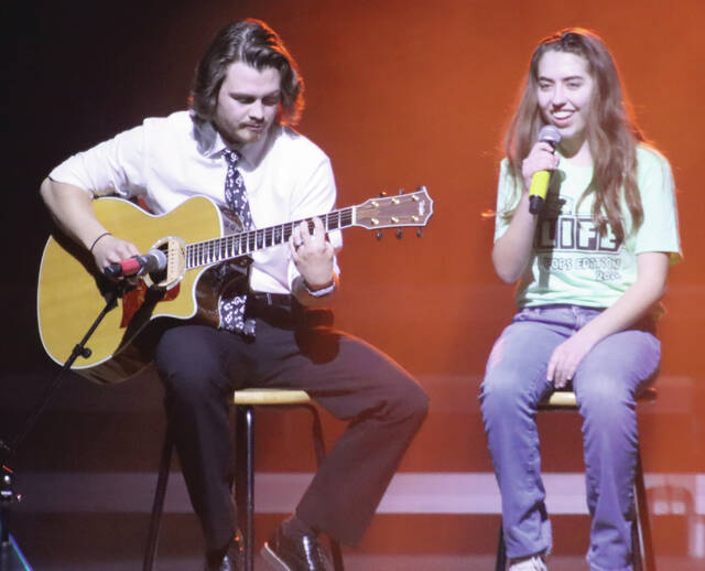 Emmersyn McGillvrey sings The Beatles Blackbird accompanied by Dylan Unruh on guitar.
                                 Benjamin Chase/Plainsman