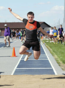 Tigers compete at invitational in Aberdeen